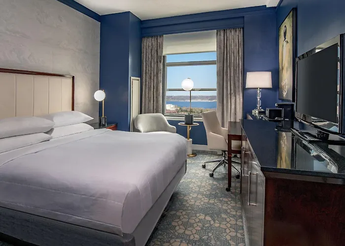 Marriott Pere Marquette Hotel 4*