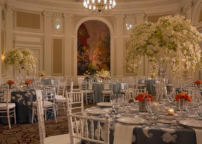 Marriott Pere Marquette Hotel 4*