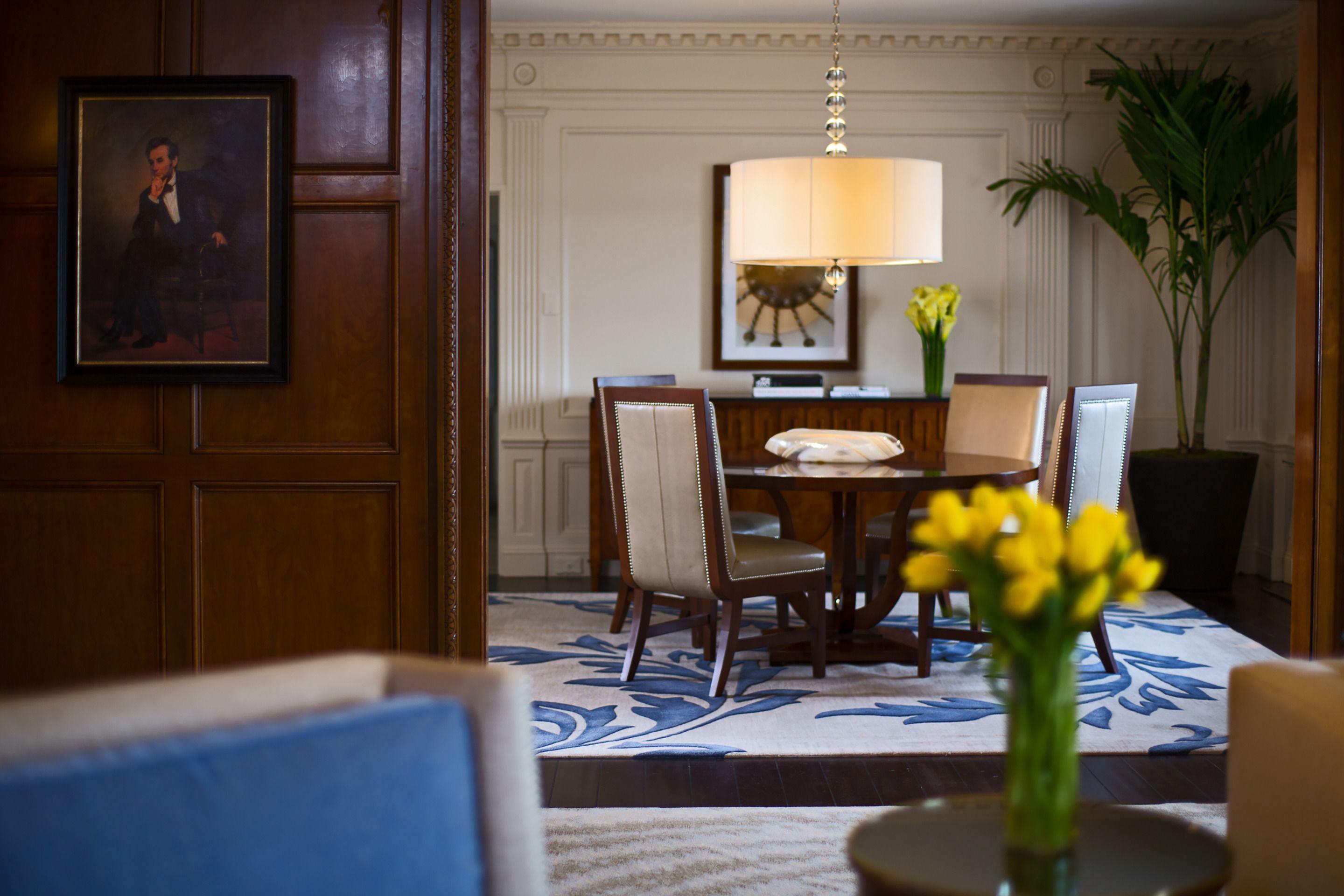HOTEL PEORIA MARRIOTT PERE MARQUETTE, PEORIA